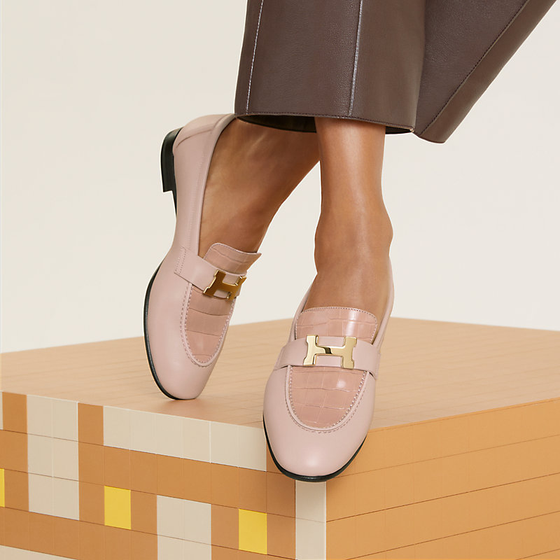 HERMES paris モカシン　ローファー 36 ピンクベージュ モカシン 《パリ》 | Hermès - エルメス-公式サイト
